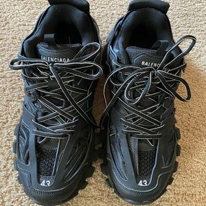 Balenciaga Tracks
